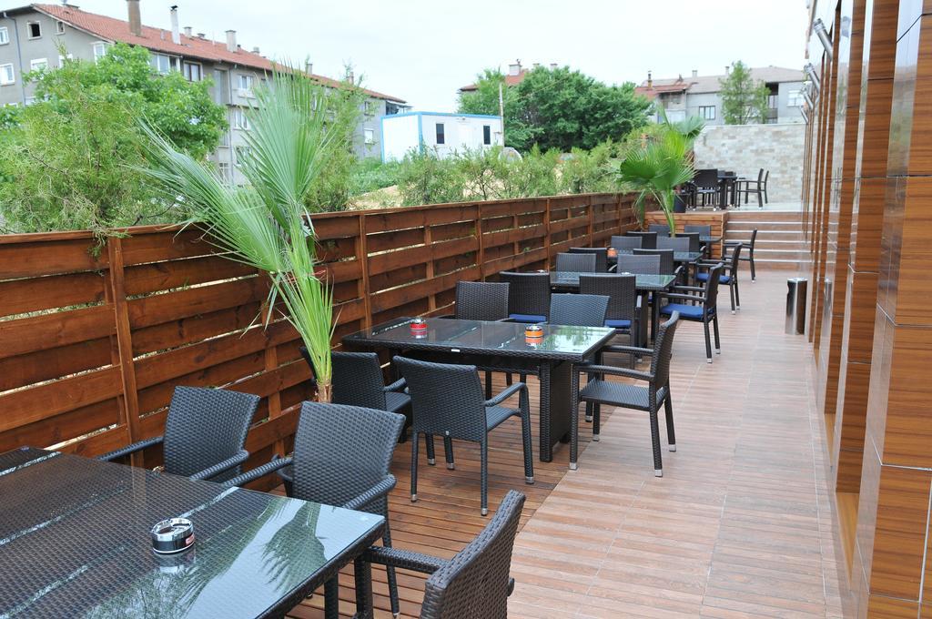 Diva Hotel Blagoewgrad Exterior foto